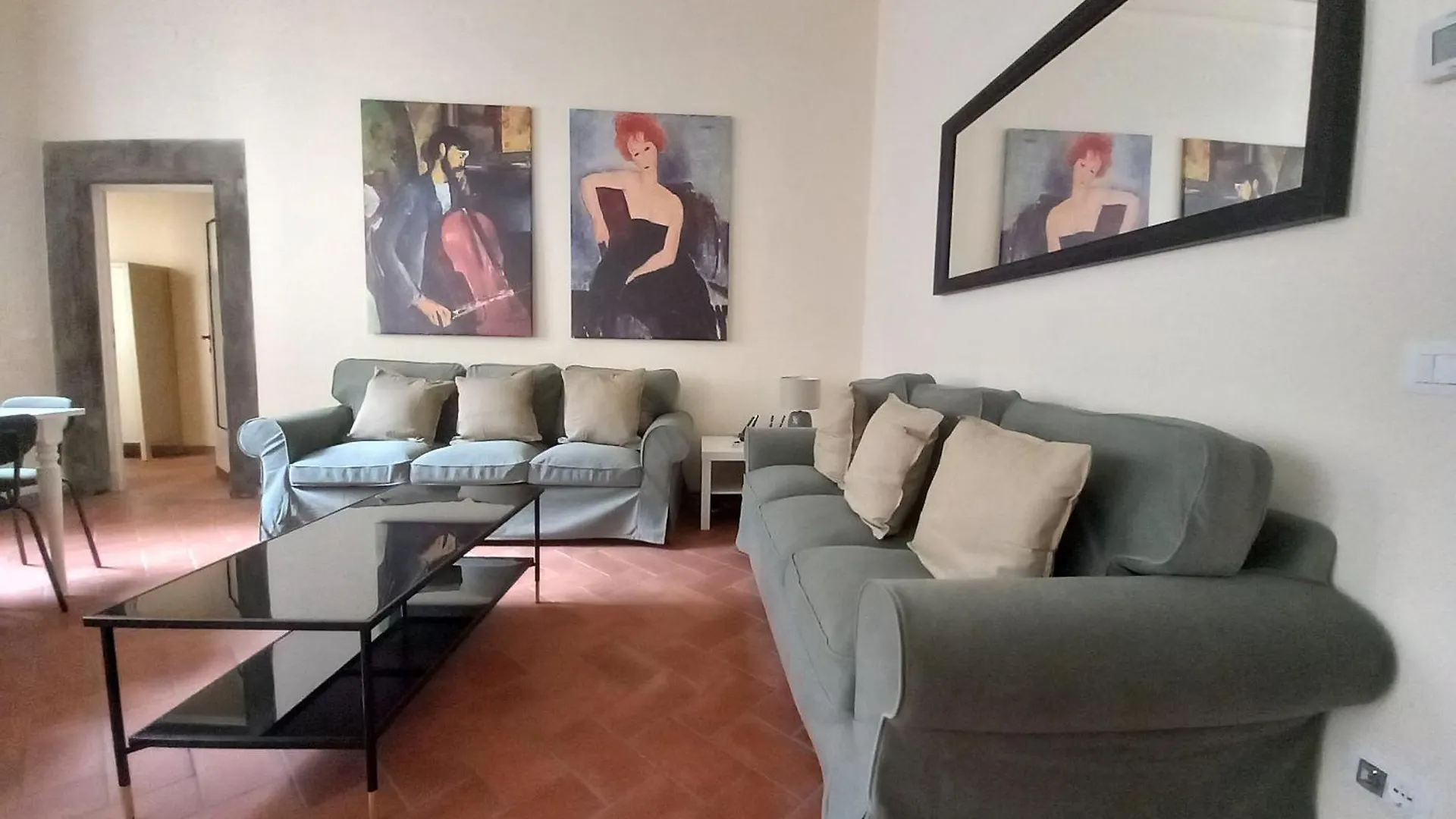 Moro Apartment Florence